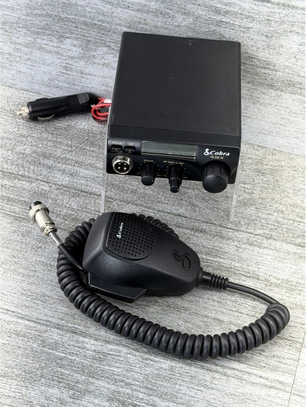 Cobra 19 DX IV 40 Channel CB PA Mobile In Vehicle Radio**WORKS**